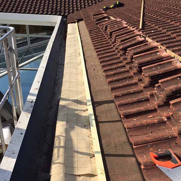 TILE & SLATE ROOF REPAIRS